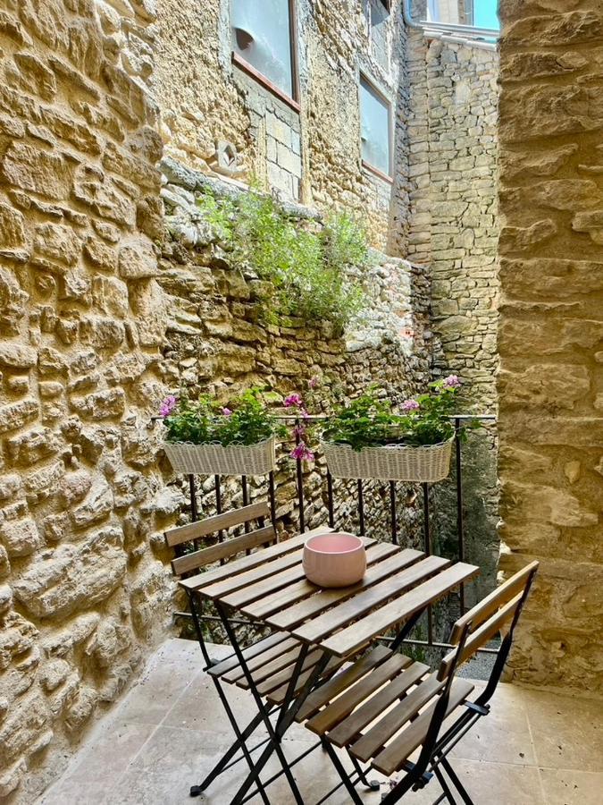 La Villa 1777 Lagnes Экстерьер фото