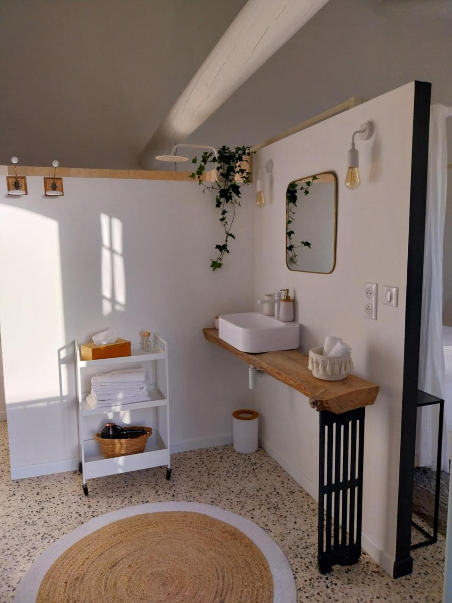 La Villa 1777 Lagnes Экстерьер фото
